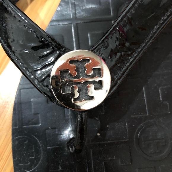 Tory Burch Thora Thong Sandal - Picture 2 of 6